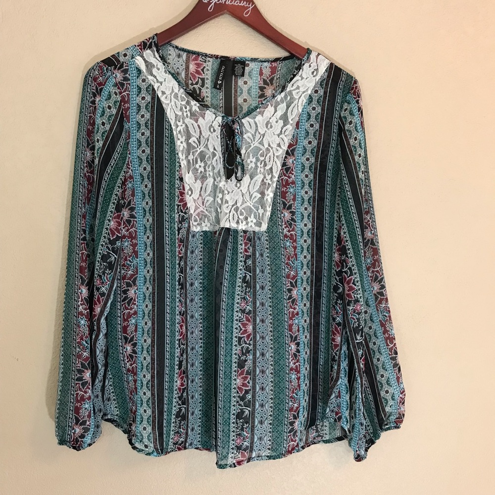 Full Tilt long sleeved boho sheer printed blouse L